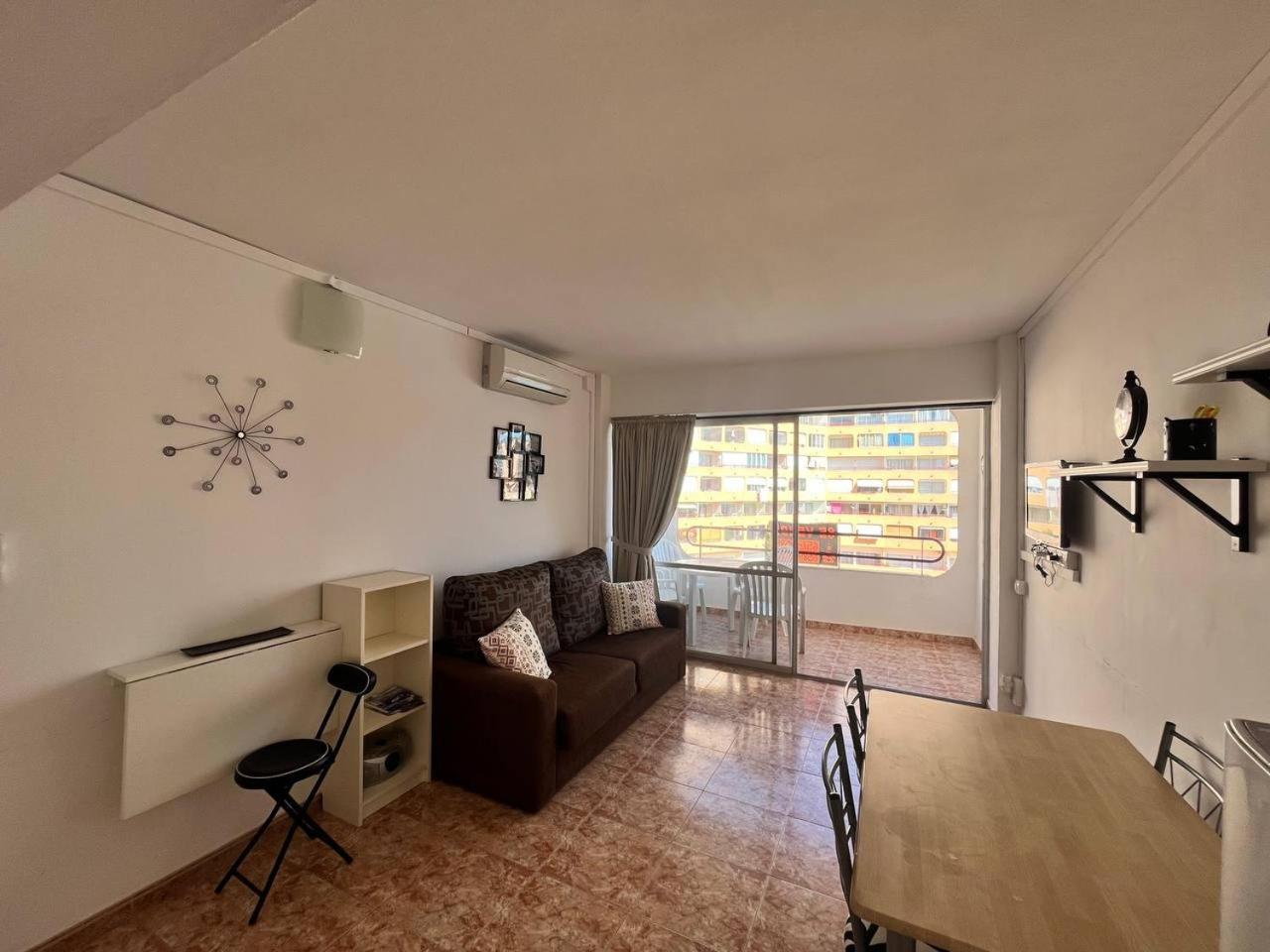 Estudio Con Tres Piscinas Comunitarias Y Pista De Tenis Roses Ngoại thất bức ảnh