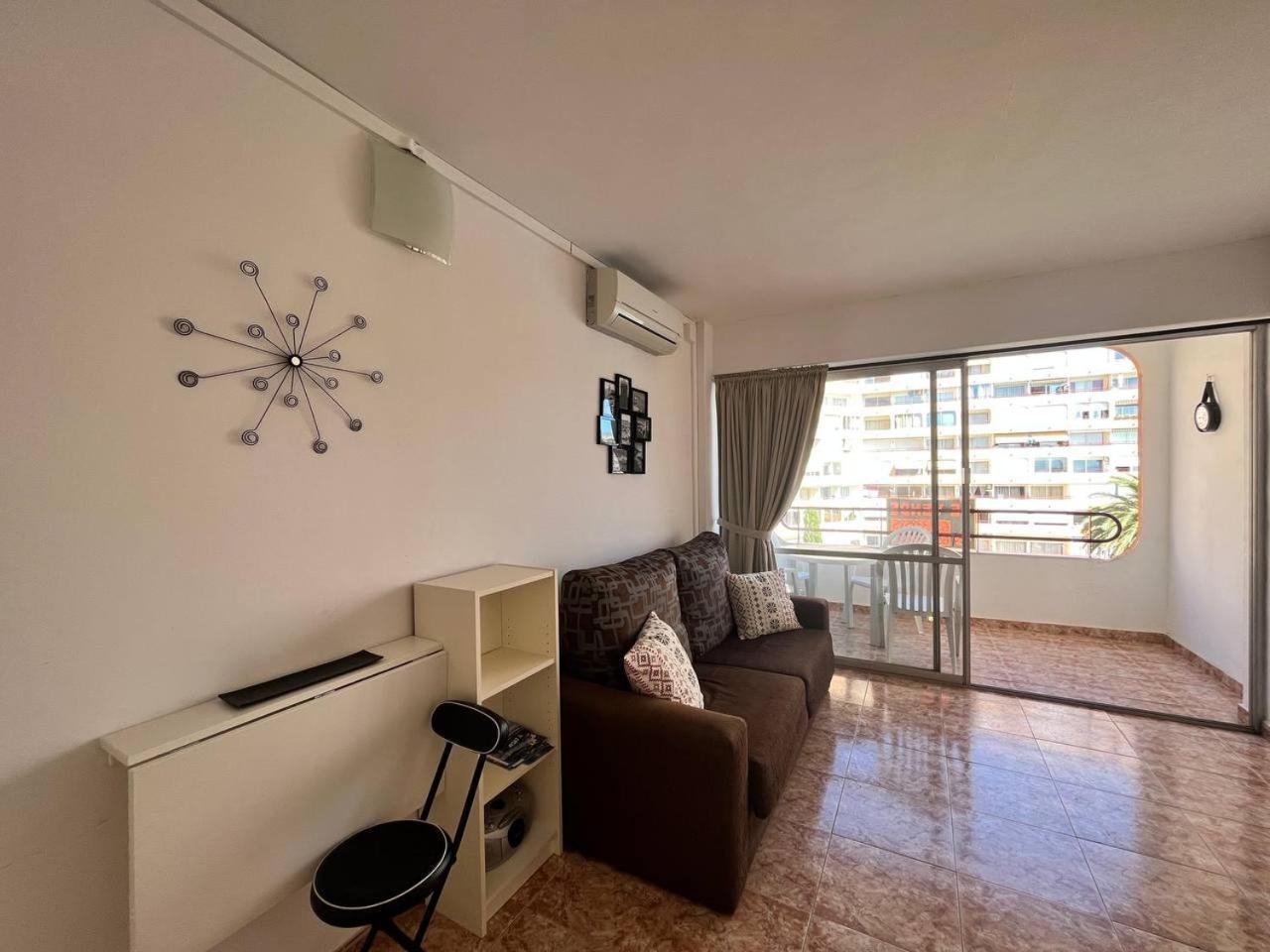 Estudio Con Tres Piscinas Comunitarias Y Pista De Tenis Roses Ngoại thất bức ảnh