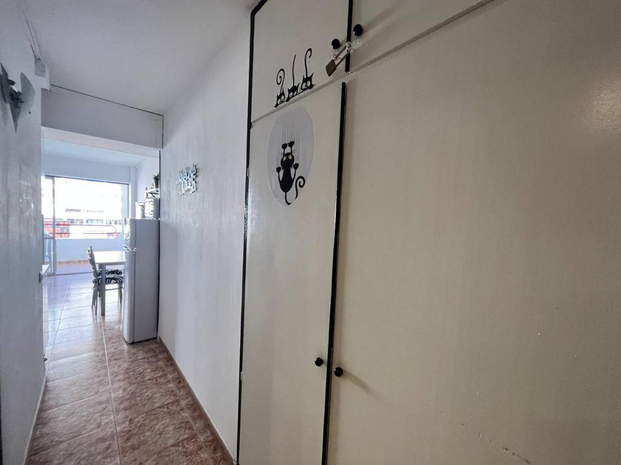Estudio Con Tres Piscinas Comunitarias Y Pista De Tenis Roses Ngoại thất bức ảnh